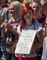 Free hugs · Helsinki Pride Parade 2014 · photo 126