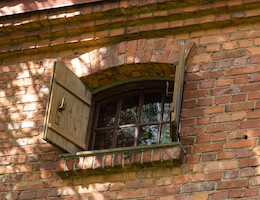 Makasiinin ikkuna · Jämsänkoskella kesällä 2013 · kuva 34