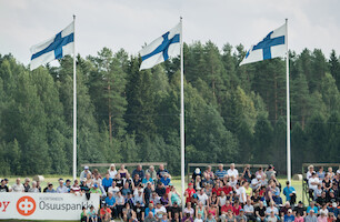 Suomen liput · Loiste Eliittikisat Kuortane 8.8.2015 · photo 8