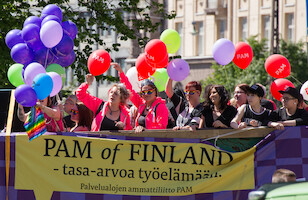 Palvelualojen ammattiliitto PAM · Helsinki Pride Parade 2014 · photo 97