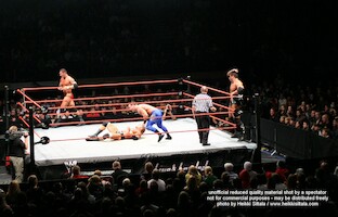 Batista & Triple H vs Chris Benoit & Randy Orton · WWE RAW Live & Loaded · kuva 109