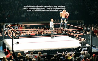 Edge vs Christian vs Chris Jericho · WWE RAW Live & Loaded · kuva 4