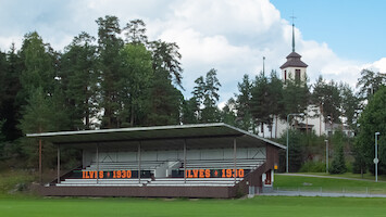 Pallokenttä ja kirkko · Jämsänkoski in summer 2013 · photo 42