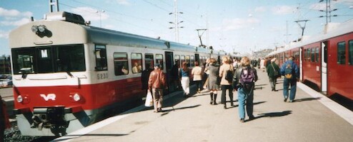 Rautatieasema · Photos around Finland 1999 - 2003 · photo 45