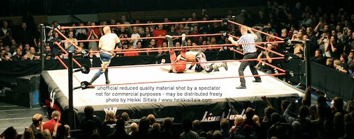Edge vs Christian vs Chris Jericho · WWE RAW Live & Loaded · kuva 14
