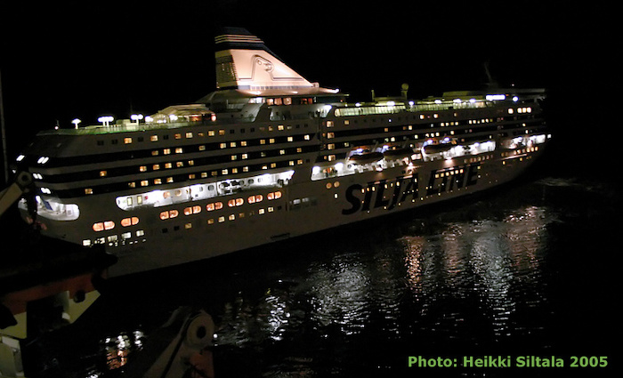 M/S Silja Serenade M/S Silja Serenade